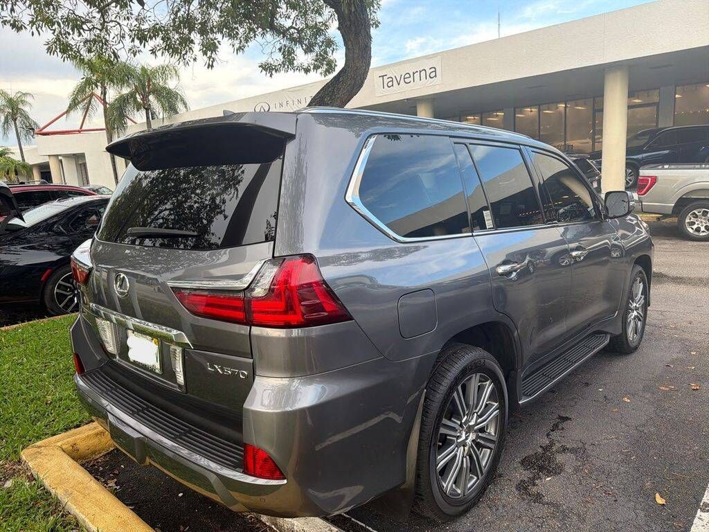 2016 Lexus LX