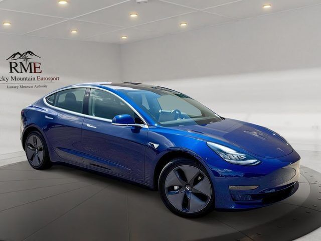 2018 TESLA Model 3
