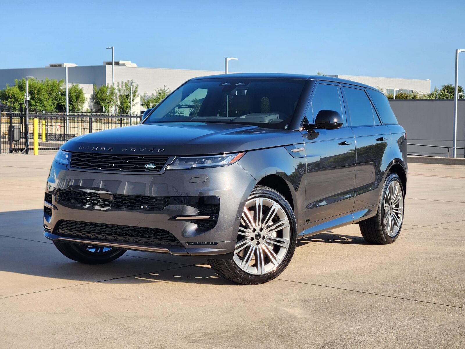 2026 LAND ROVER Range Rover Sport