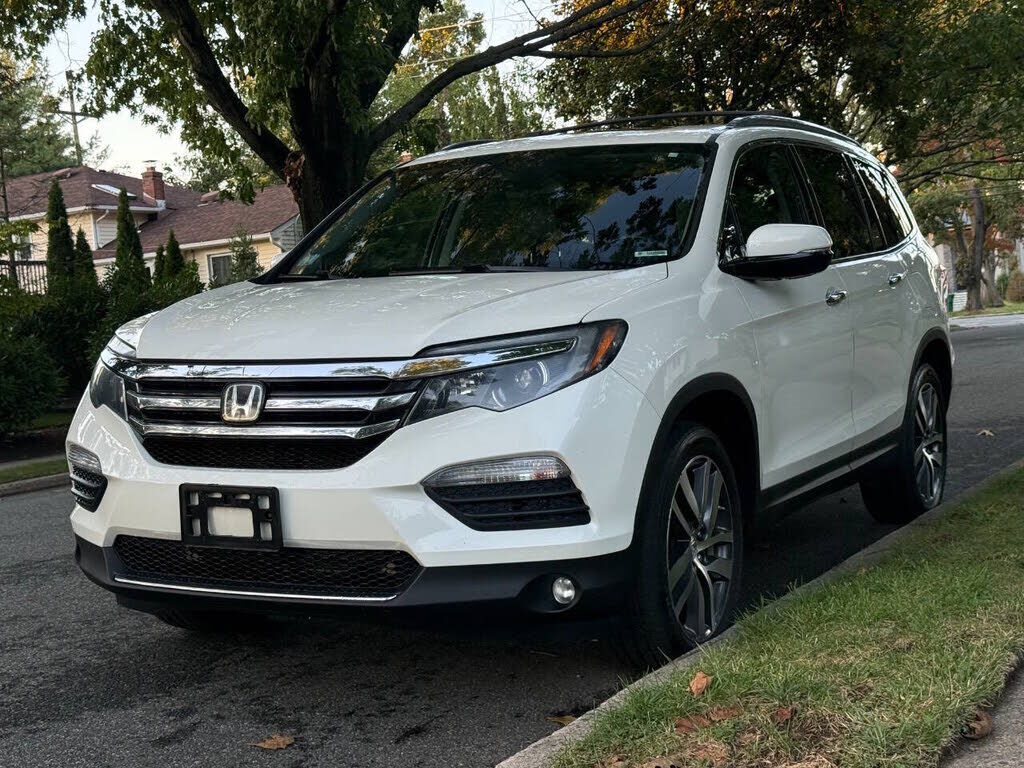 2017 HONDA Pilot