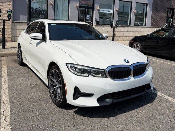 2021 BMW 330i