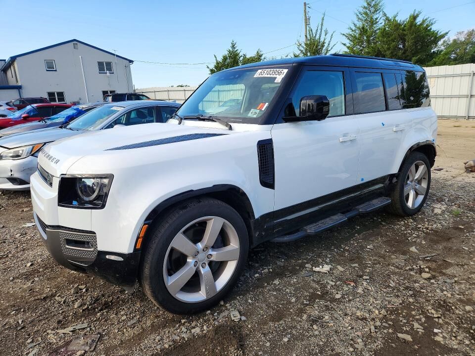 2024 LAND ROVER Defender