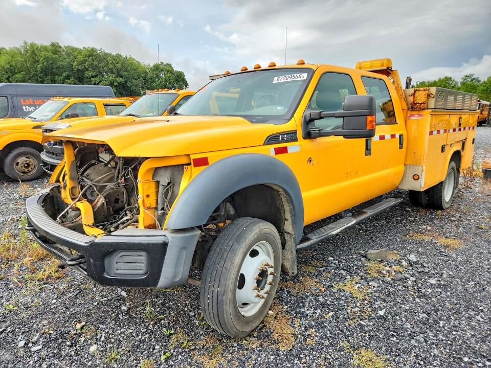2015 FORD F-550