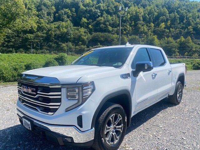 2025 GMC Sierra