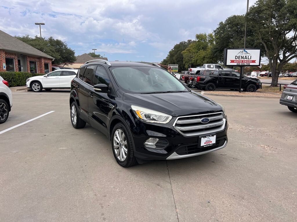 2017 FORD Escape