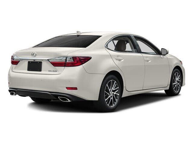 2017 Lexus ES