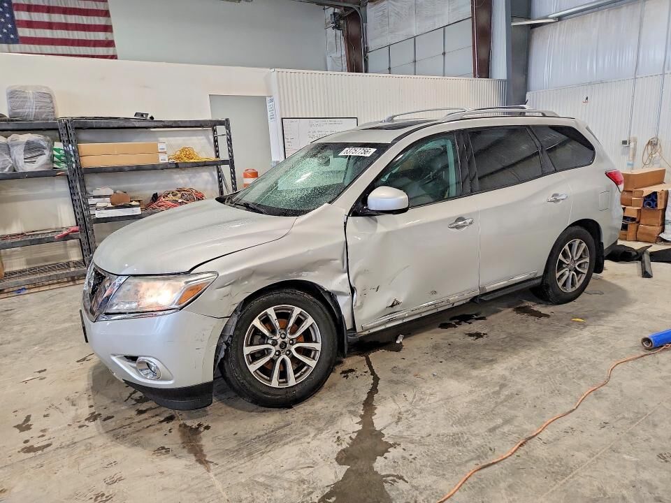 2015 NISSAN Pathfinder