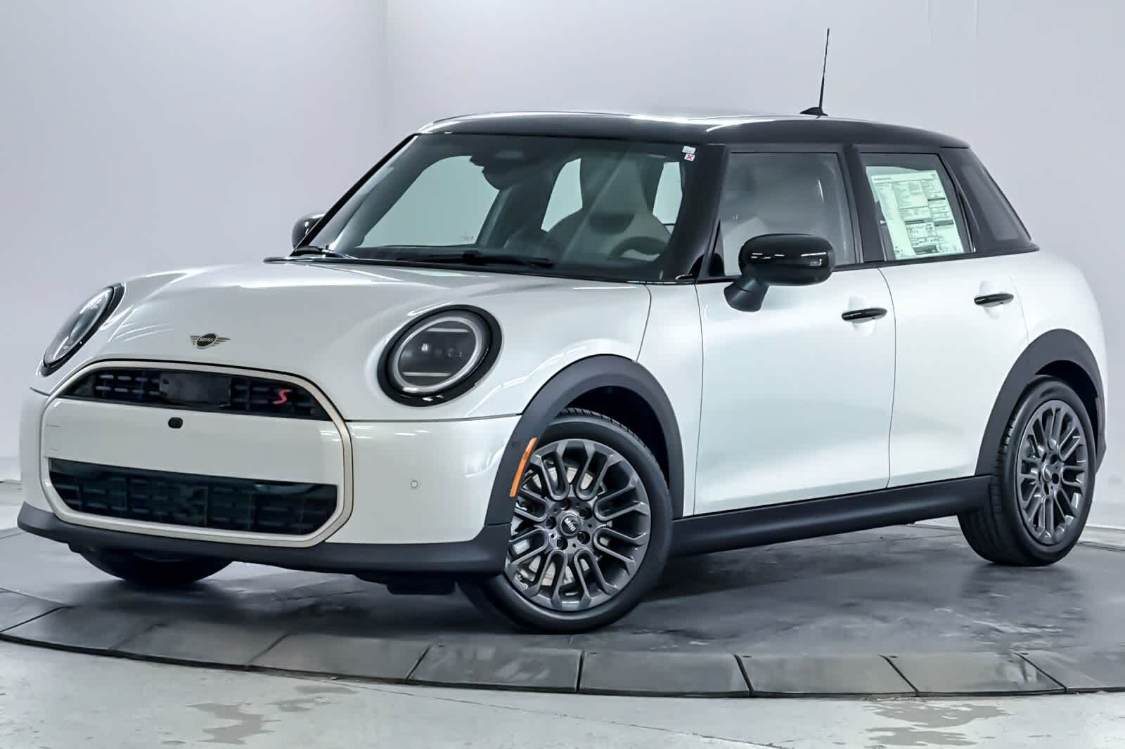 2027 MINI Hardtop