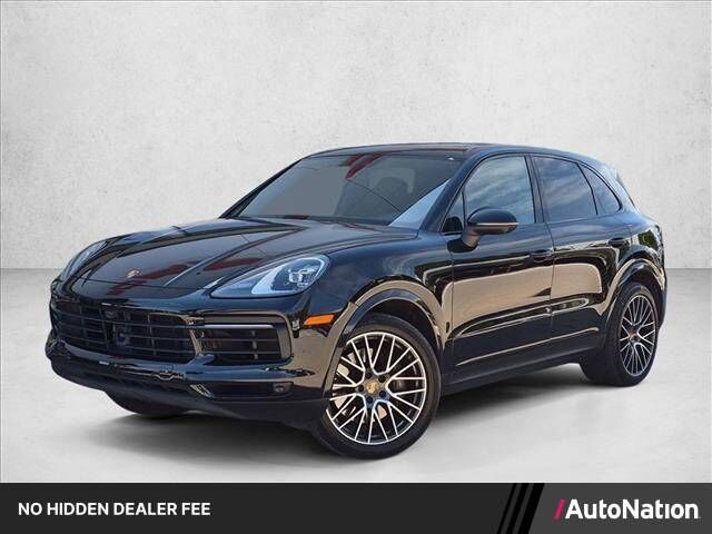 2023 PORSCHE Cayenne