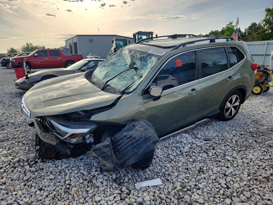 2021 SUBARU Forester