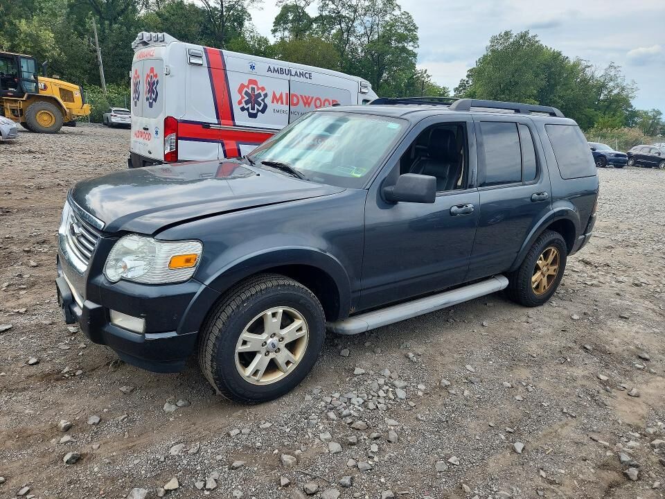 2010 FORD Explorer