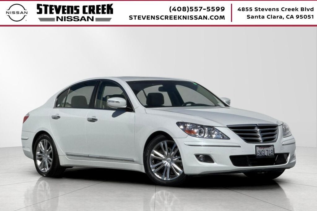 2010 HYUNDAI Genesis