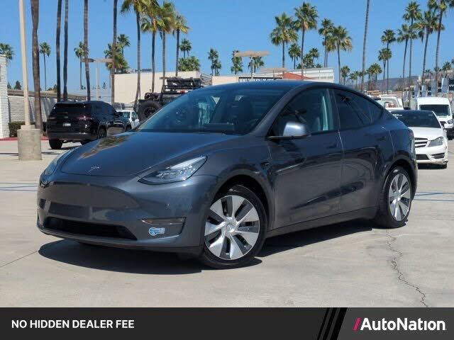 2021 TESLA Model Y