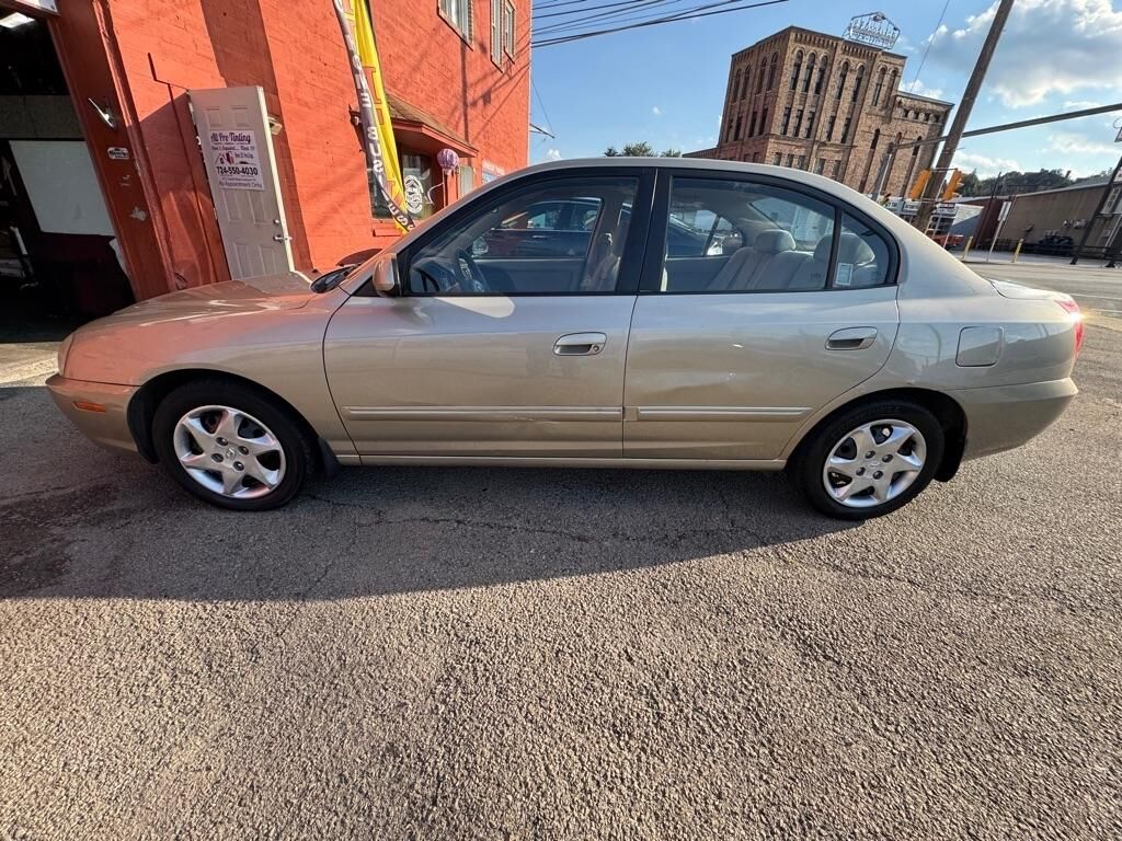 2005 HYUNDAI Elantra