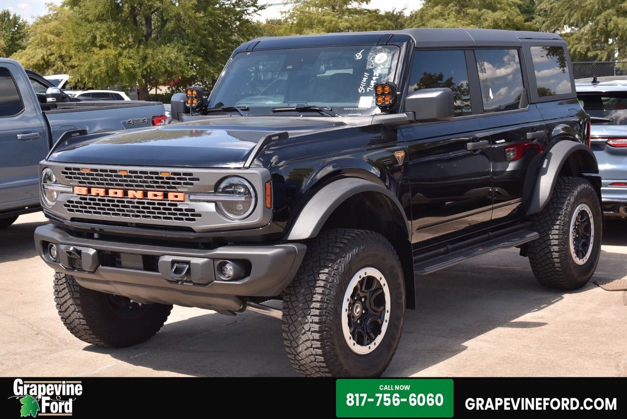 2023 FORD Bronco