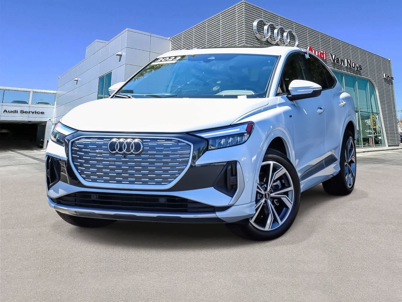 2023 AUDI Q4