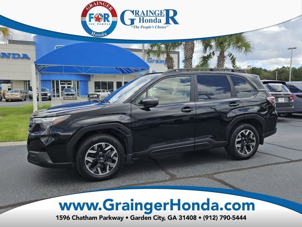 2025 SUBARU Forester