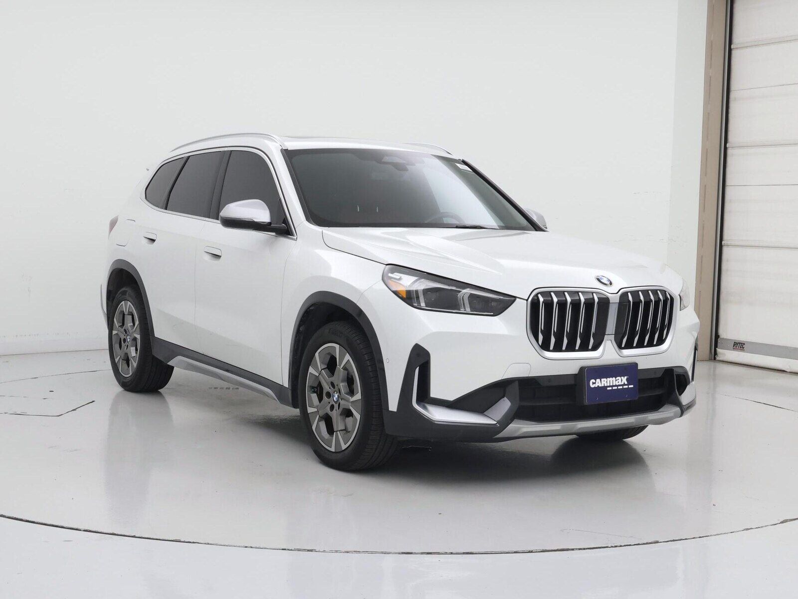 2023 BMW X1