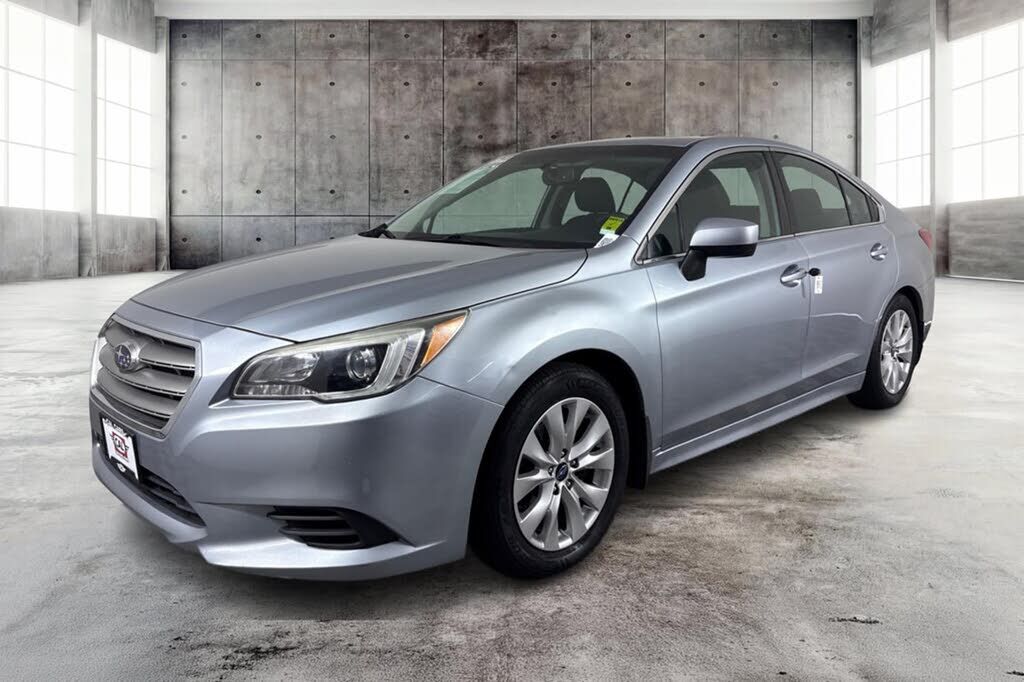 2015 SUBARU Legacy