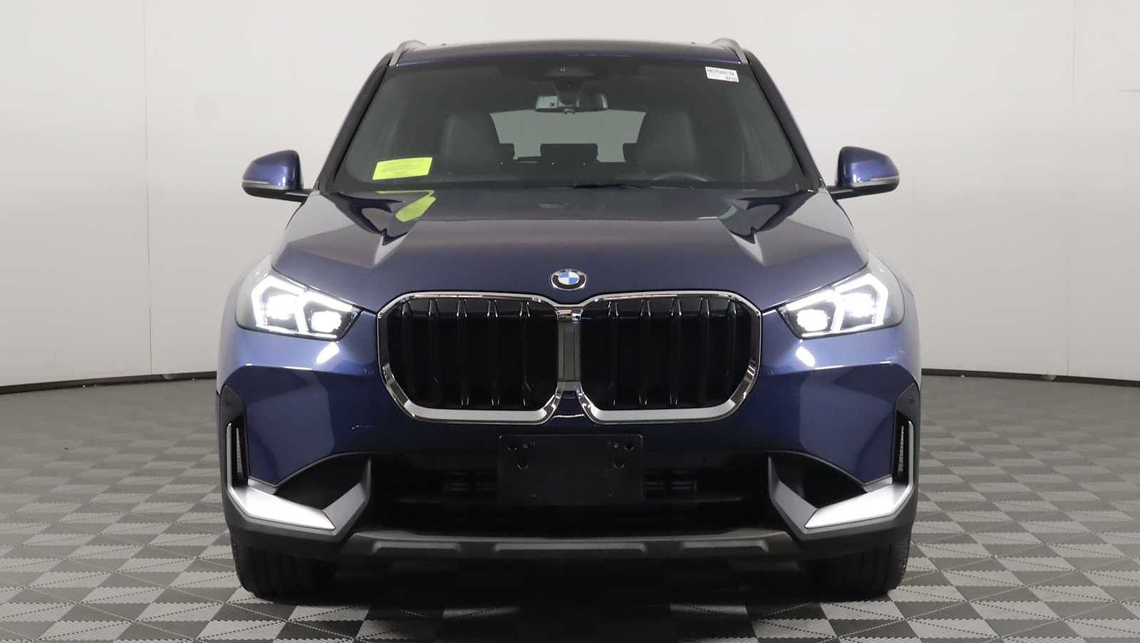 2023 BMW X1