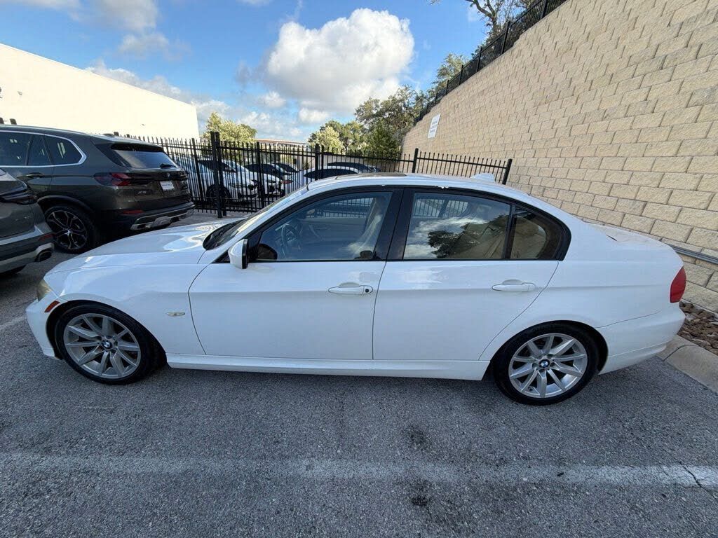 2011 BMW 328i