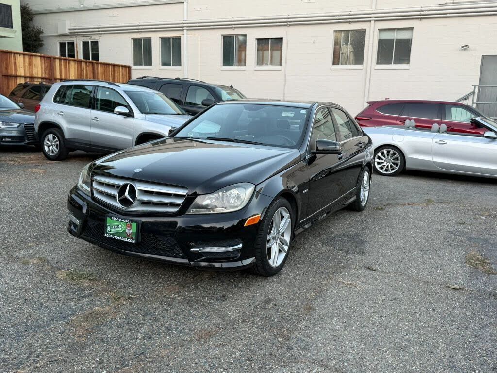 2012 MERCEDES-BENZ C-Class