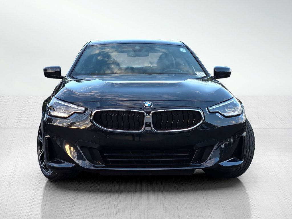 2023 BMW 230i