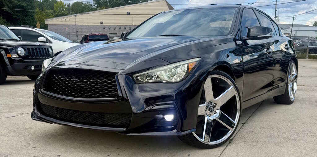 2014 INFINITI Q50