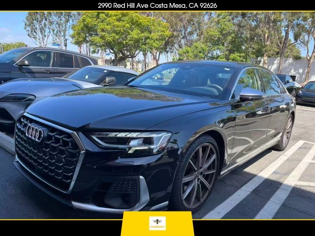 2024 AUDI S8