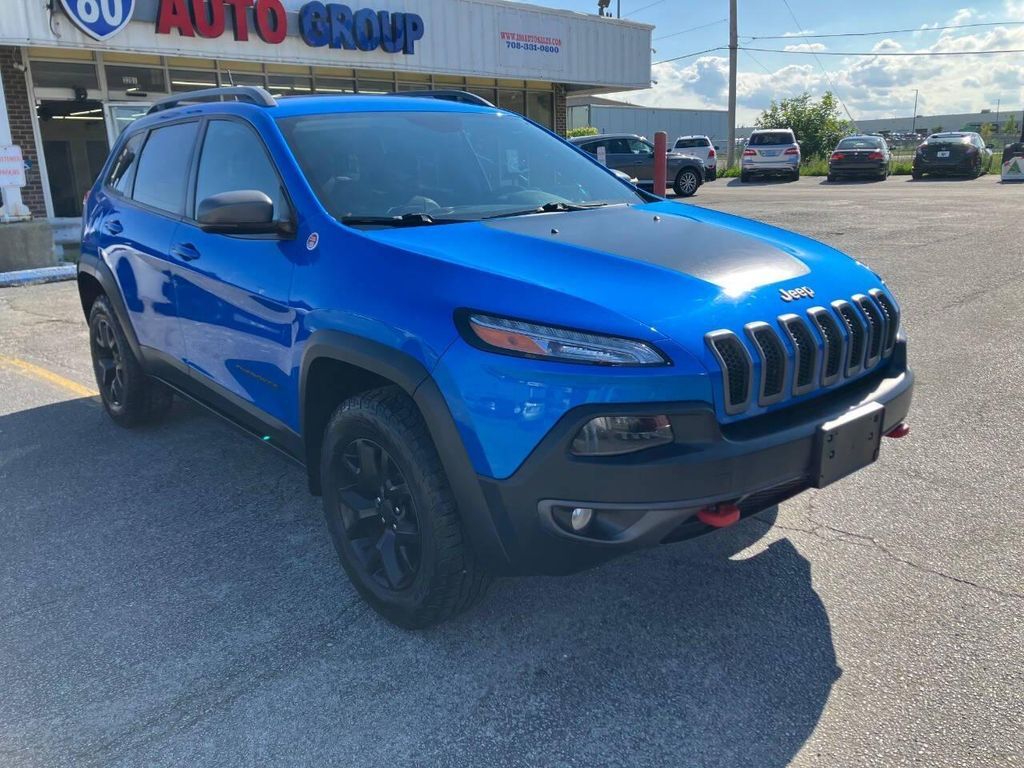 2018 JEEP Cherokee