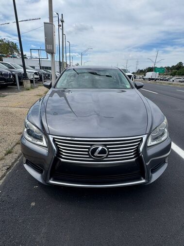 2014 Lexus LS