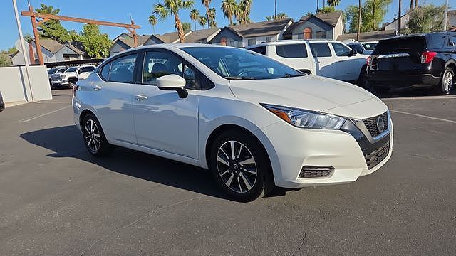 2022 NISSAN Versa
