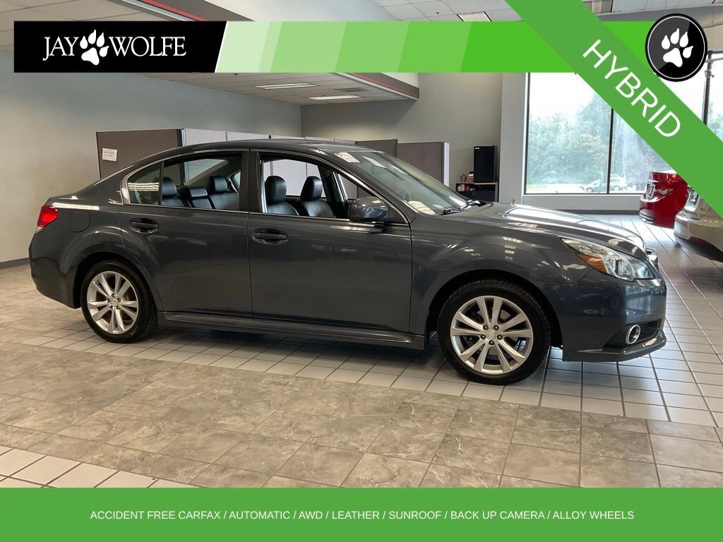 2014 SUBARU Legacy