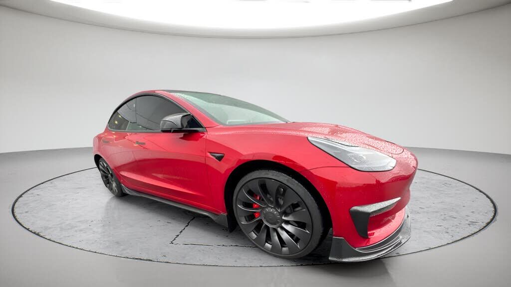 2023 TESLA Model 3