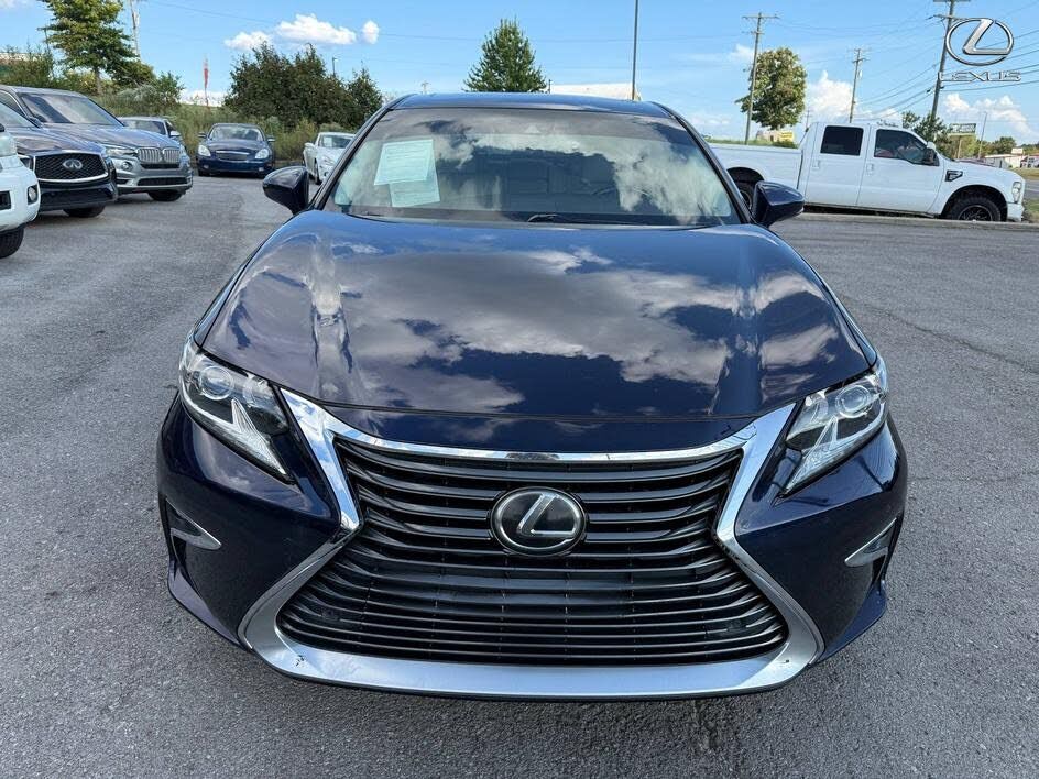 2017 Lexus ES