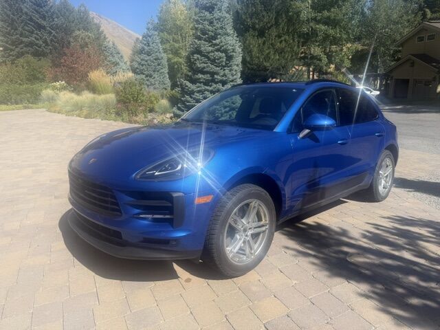 2021 PORSCHE Macan