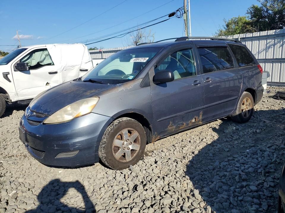 2006 TOYOTA Sienna