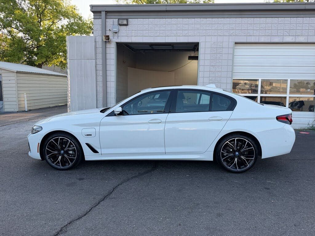 2023 BMW 530e