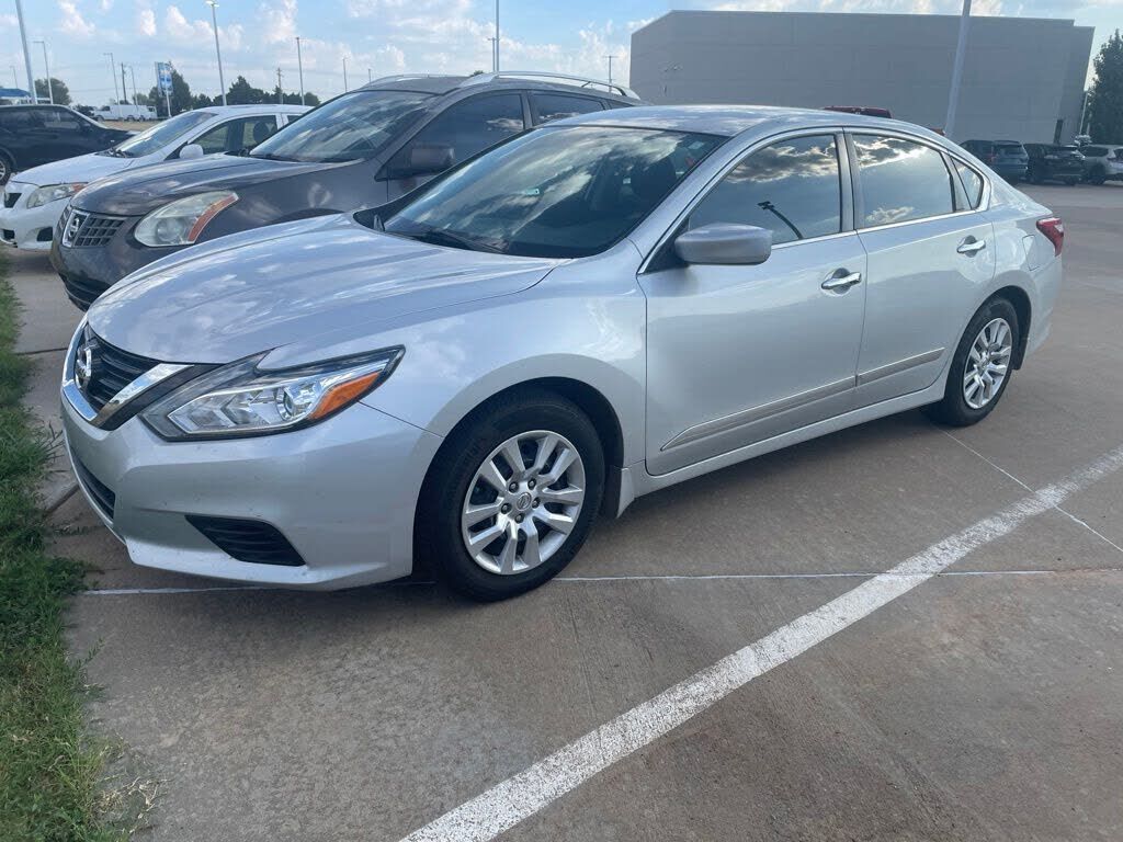 2016 NISSAN Altima