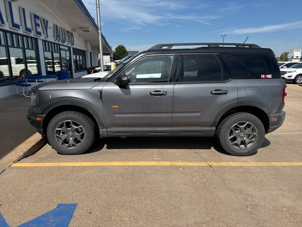 2021 FORD Bronco