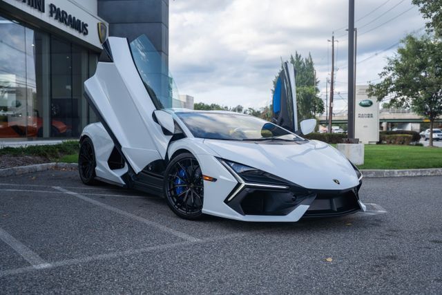2026 LAMBORGHINI Revuelto
