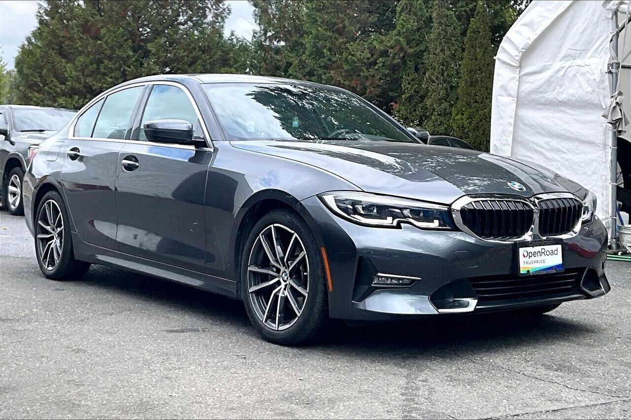 2021 BMW 330i