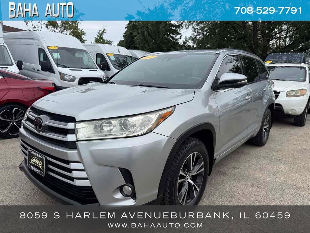 2017 TOYOTA Highlander
