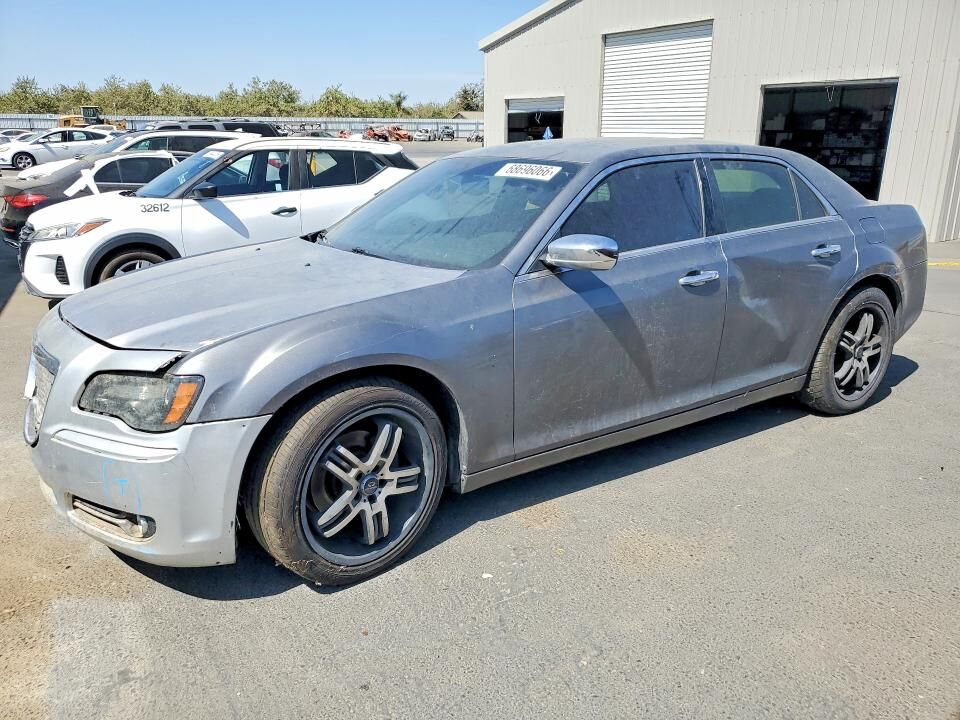 2011 CHRYSLER 300