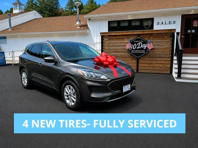 2020 FORD Escape