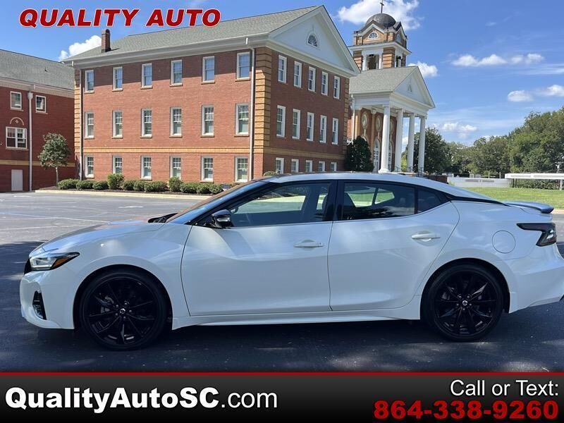 2021 NISSAN Maxima