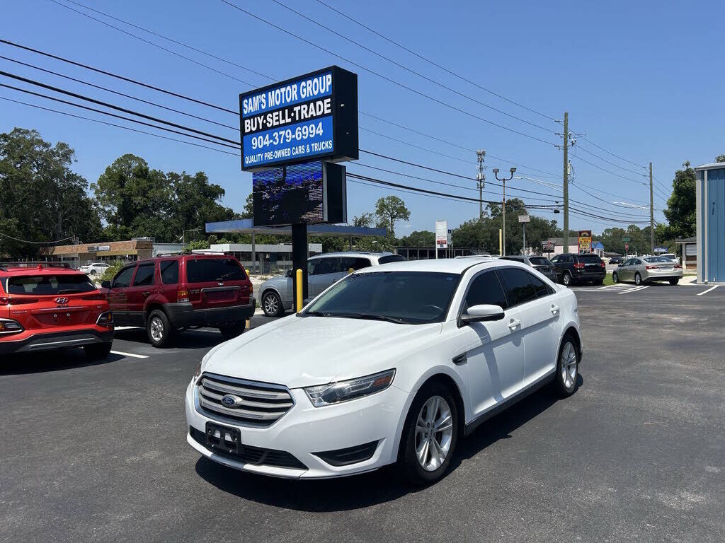 2015 FORD Taurus