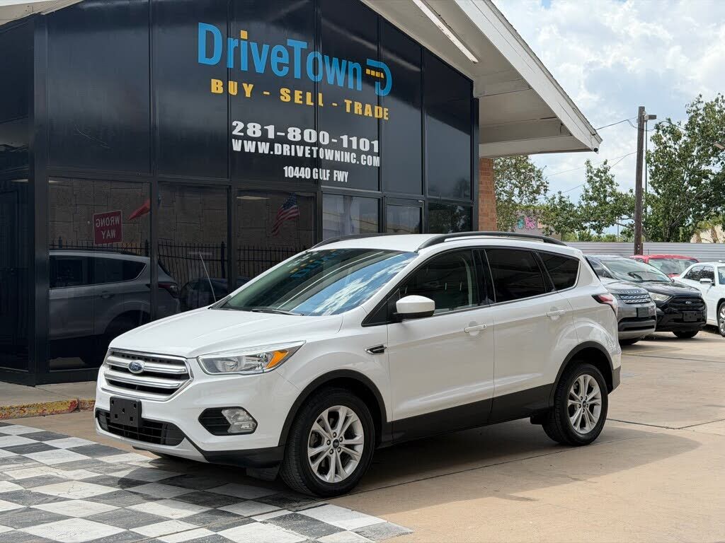 2018 FORD Escape