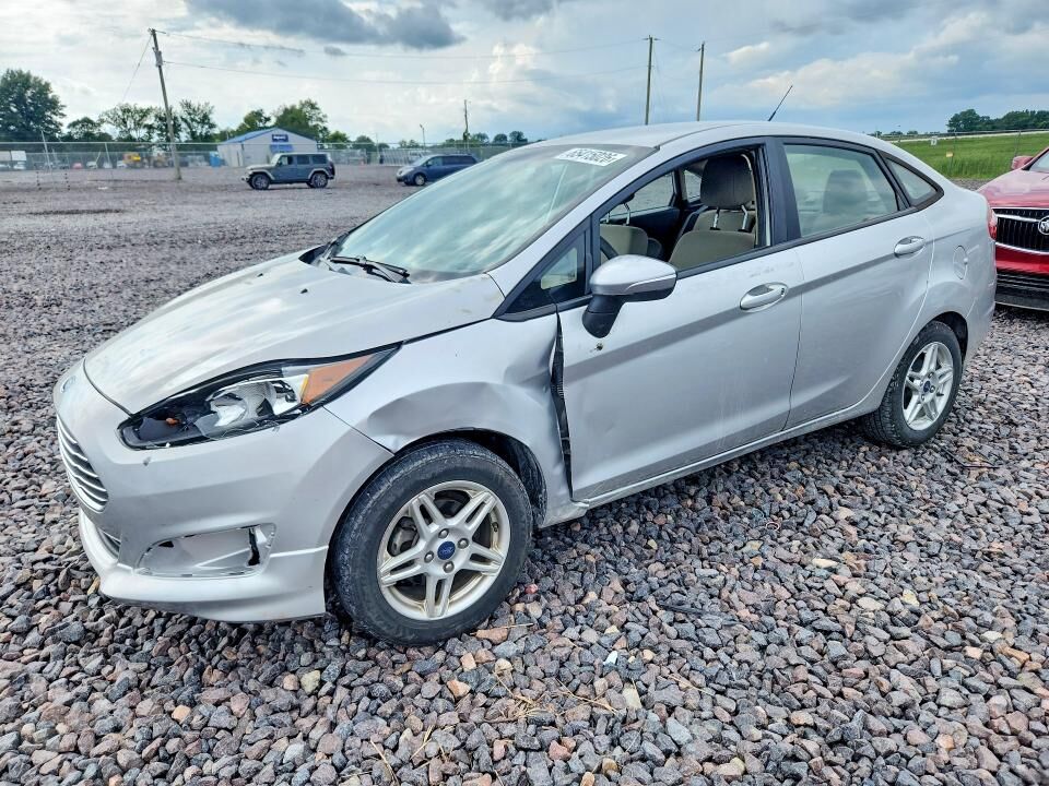 2018 FORD Fiesta