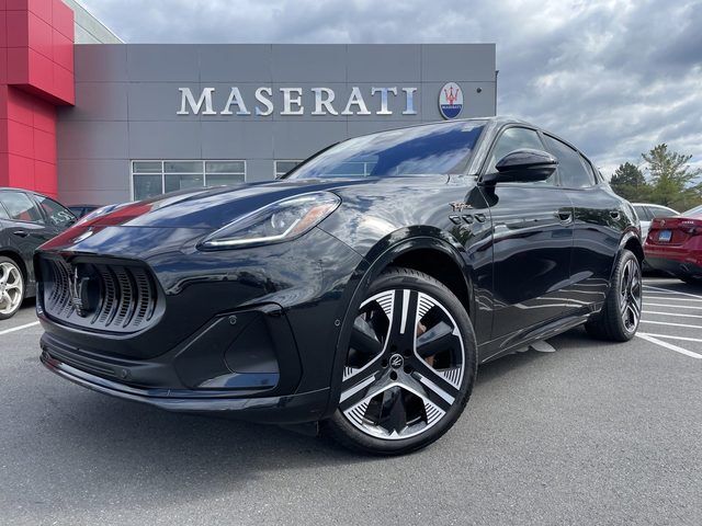 2025 MASERATI Grecale